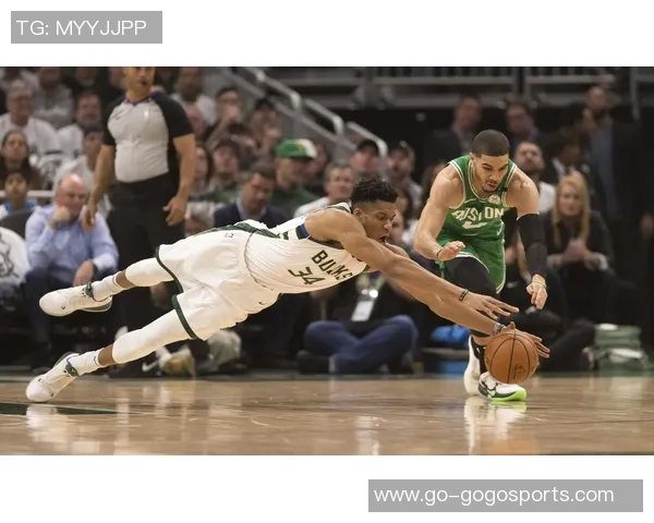 凯尔特人对决雄鹿激战正酣NBA季后赛精彩瞬间回顾与分析